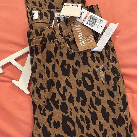 JEANS SIZE 10/30 LEOPARD SKINNY VINTAGE DISTRESSED.5 pockets w golden zip NWT❤️ - Picture 15 of 15